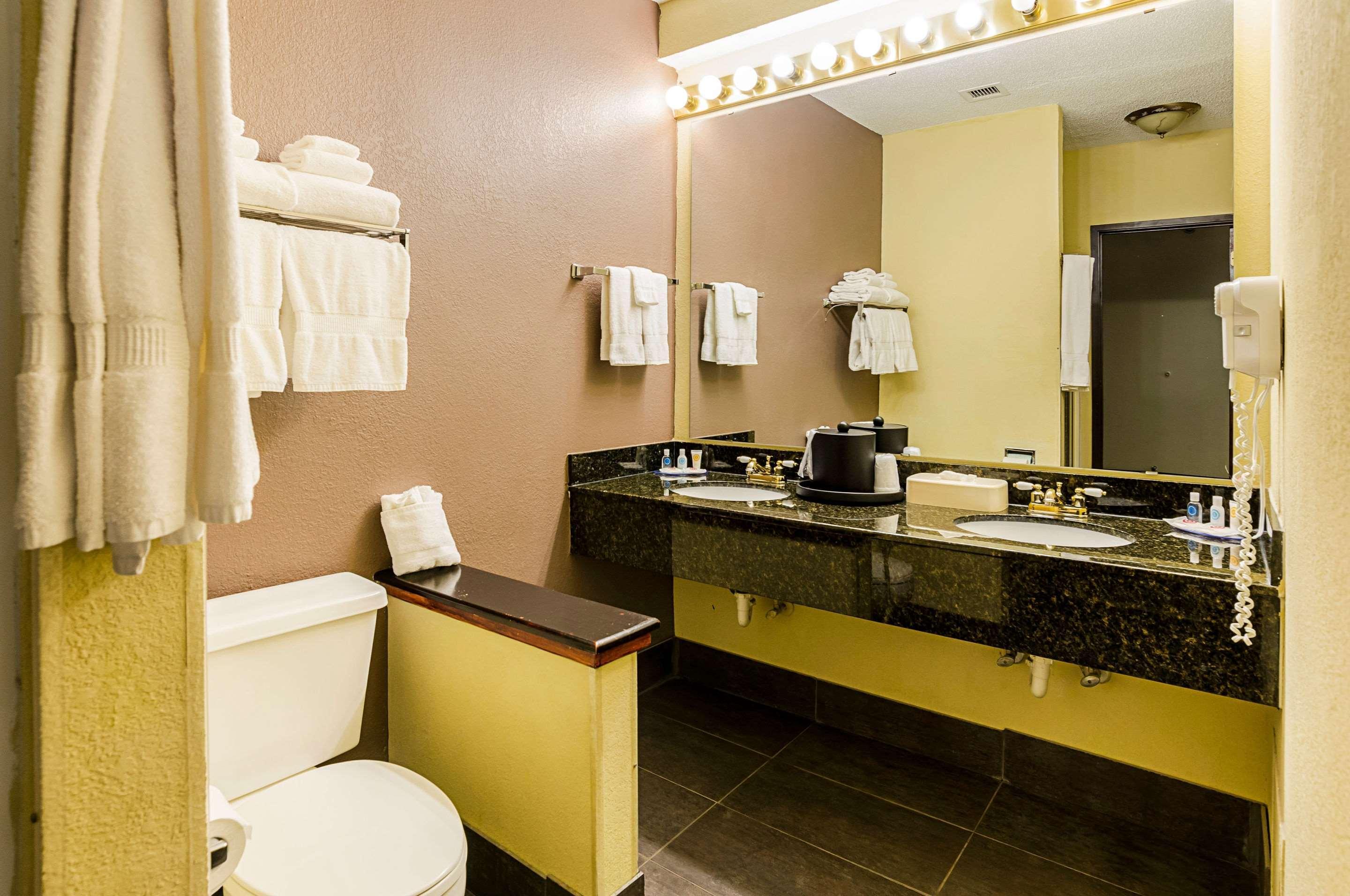 Quality Suites Altavista - Lynchburg South Eksteriør billede