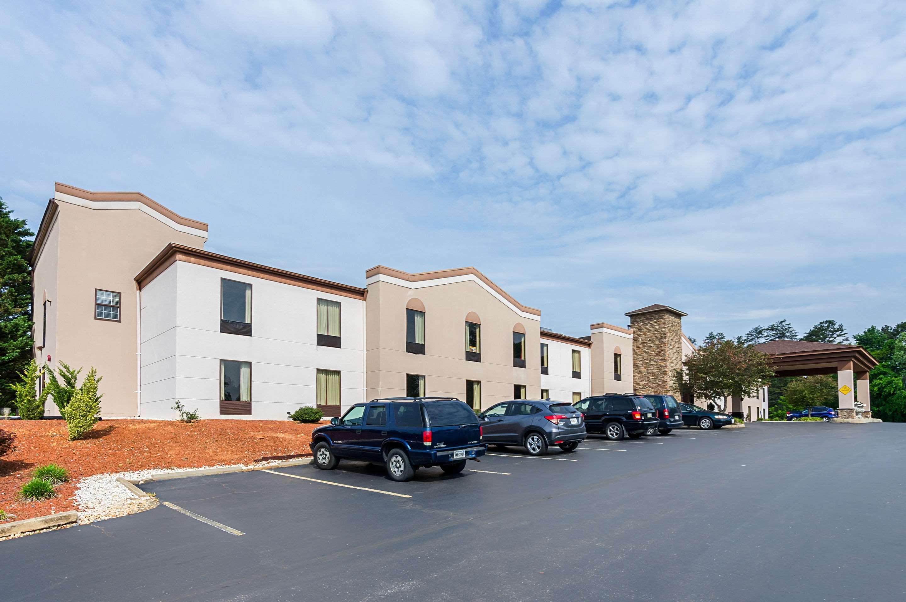 Quality Suites Altavista - Lynchburg South Eksteriør billede