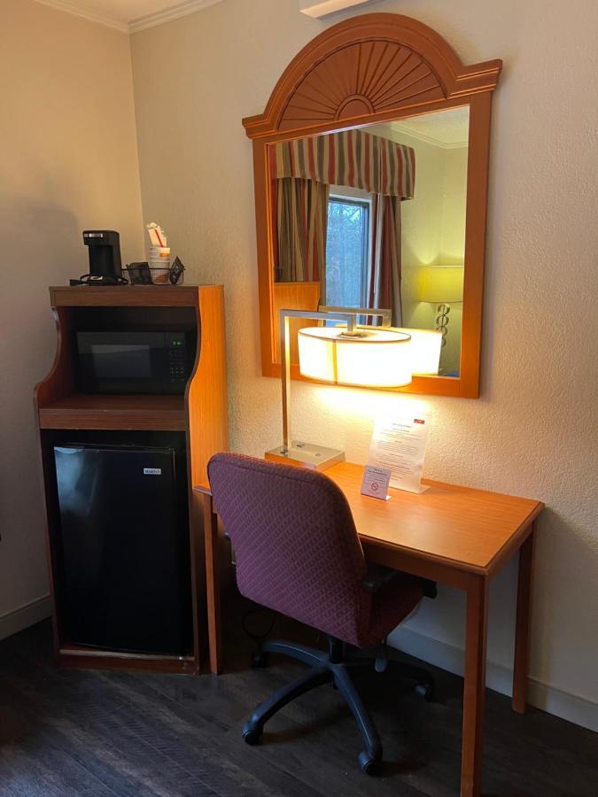 Quality Suites Altavista - Lynchburg South Eksteriør billede