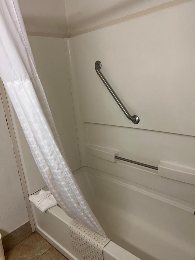 Quality Suites Altavista - Lynchburg South Eksteriør billede